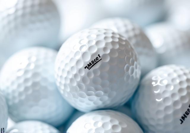 高性能ゴルフボール